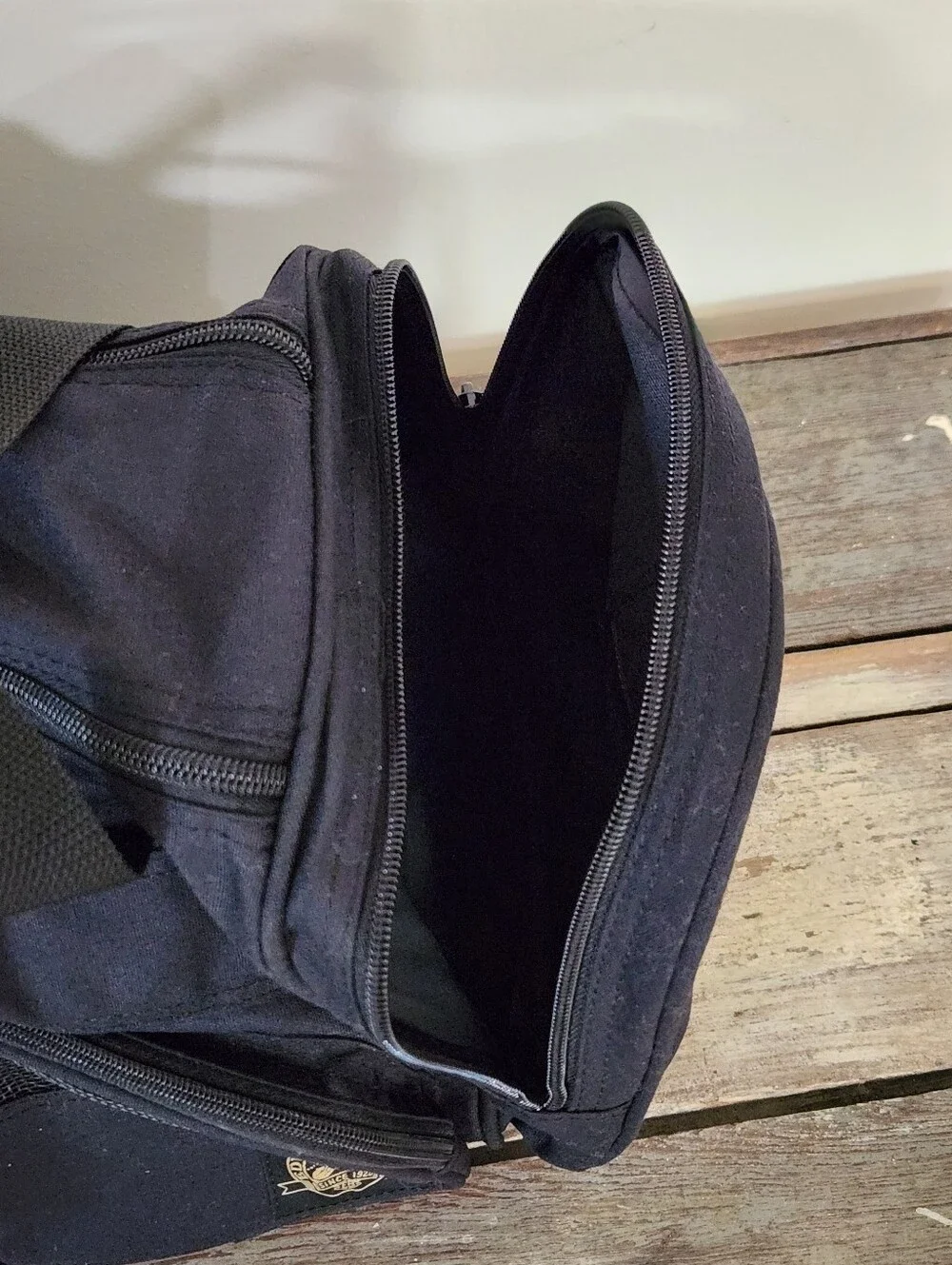 ✨️Eddie Bauer Black Cargo Duffel Bag 18